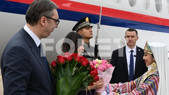 Pala je studentska lista  Pala je studentska lista