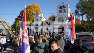 Srbi odali poštu stradalima Srbi odali poštu stradalima