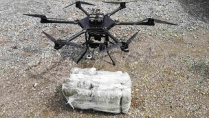 Prenosili drogu dronom