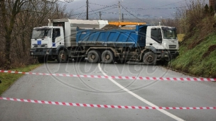 Srbi barikadama brane Kosovo