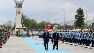 Sa Erdoganom o NATO