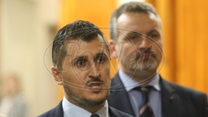 Umesto muzeja graditi stanove