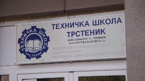 Ostavka direktora škole