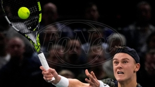 Rune prvi finalista
