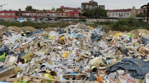 Baca se dva miliona kilograma hrane 