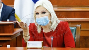 Ispitati pretnje Vučiću!