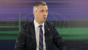 Otvoreno zamajava javnost