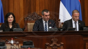 Sednice i noću zbog izbora