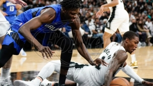 San Antonio - Orlando  123:97