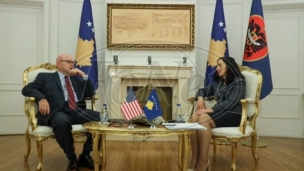 Uvesti sankcije Srbiji