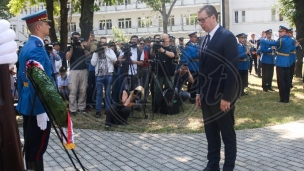 Srbija meta mnogima