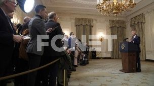 Bajden čestitao Vučiću praznik