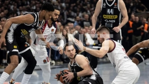 Partizan ostao u trci