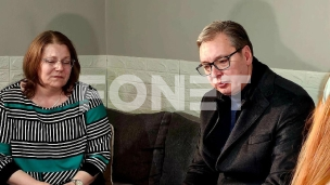 Vučić kod porodice Tošović