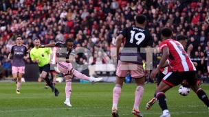 Nerešeno  u Šefildu