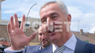 Ko lobira za Đukanovića?