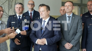 Crveni alarm i dalje