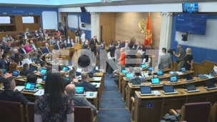 Sprečen "Premijerski sat"