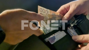 Plate nedovoljne za život