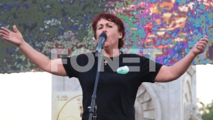 Čovek je totalno nebitan