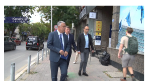 Bez obraćanja medijima