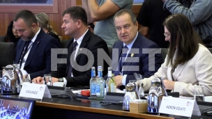 Kosovo kao crna rupa 