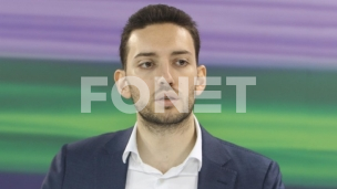 Prioritet vojska, a ne prosveta