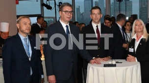 Faktor Plus: Poverenje Vučiću