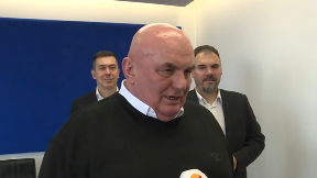 Predlog zakona je "komendija"