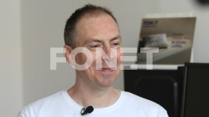 Vruć krompir u njihovim rukama 