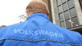 Vlada poziva Folksvagen da ne otpušta 
