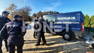 Privedena dva učesnika blokade
