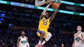 LA Lejkers - Memfis 128:123