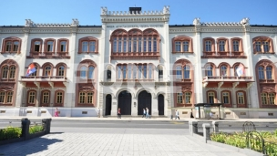 Spiri ukida samostalnost
