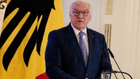 O Bundestagu posle Božića
