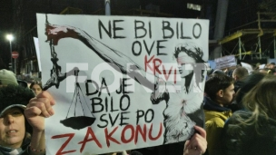 Zastava kruži Slavijom 