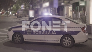 Automobil udario dvoje dece