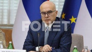 Osuda pretnji nastavnicima