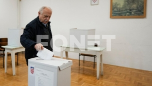 Ruski botovi uz Milanovića