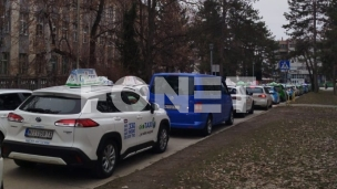 Taksi stiže po studente 