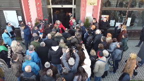 Odložena sednica uz incidente