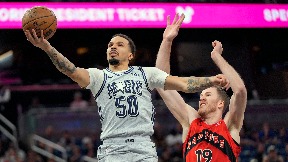 Toronto - Orlando 104:012