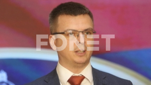 Poslanici o zvučnom topu