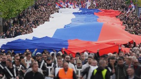 Razvijena zastava Srbije
