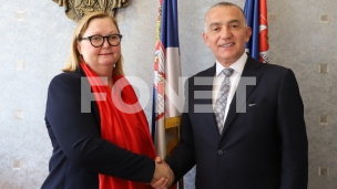 Razgovor o radu državnih organa