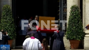 Sahranjen papa Franja