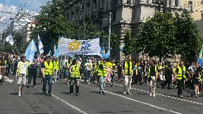 Kolona krenula ka Vladi