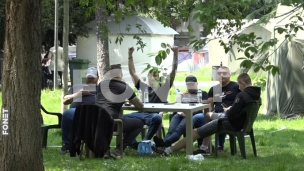 Povlačenje u šatore i park