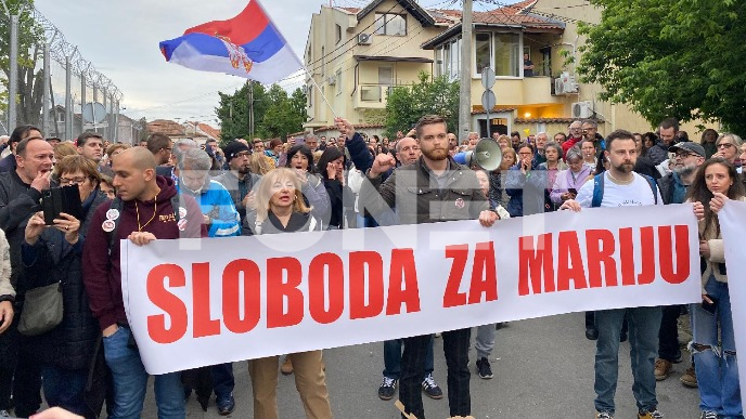 Bez informacija o mami