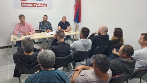 Tragovi bahatosti, korupcije i nestručnosti